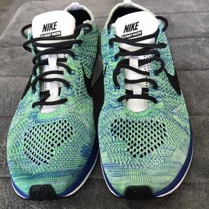 Nike Flyknit Racer Blue Green Sneakers